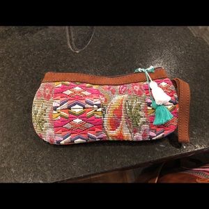 Nena & Co clutch Like New!!!
